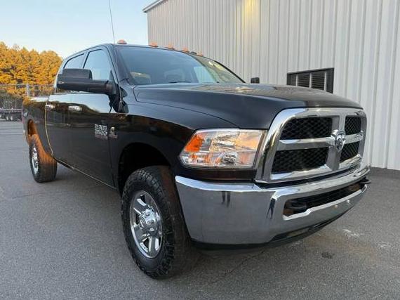 RAM 3500 2015 3C63R3CL3FG617155 image RAM 3500 2015 3C63R3CL3FG617155 image
