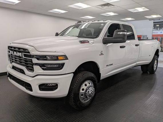 RAM 3500 2025 3C63RRHL8SG534018 image RAM 3500 2025 3C63RRHL8SG534018 image