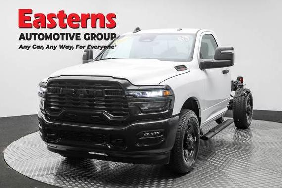 RAM 3500 2025 3C7WR2AJ6SG564997 image RAM 3500 2025 3C7WR2AJ6SG564997 image