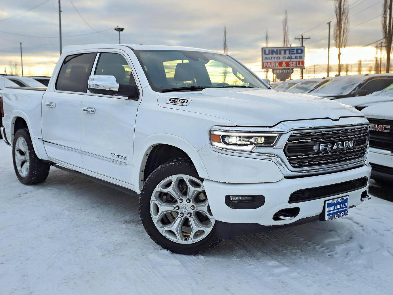 RAM 1500 2019 1C6SRFHT5KN746635 image