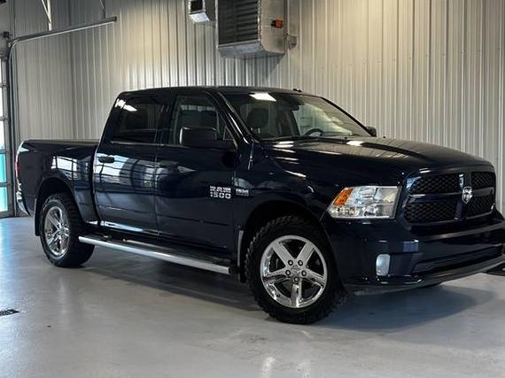 RAM 1500 2018 3C6RR7KT4JG163185 image RAM 1500 2018 3C6RR7KT4JG163185 image