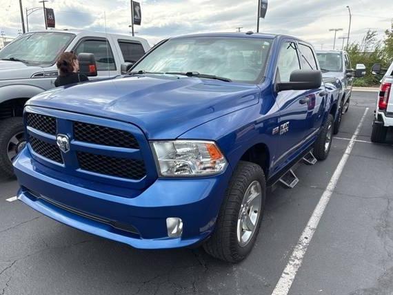 RAM 1500 2018 3C6RR7KT9JG129937 image RAM 1500 2018 3C6RR7KT9JG129937 image