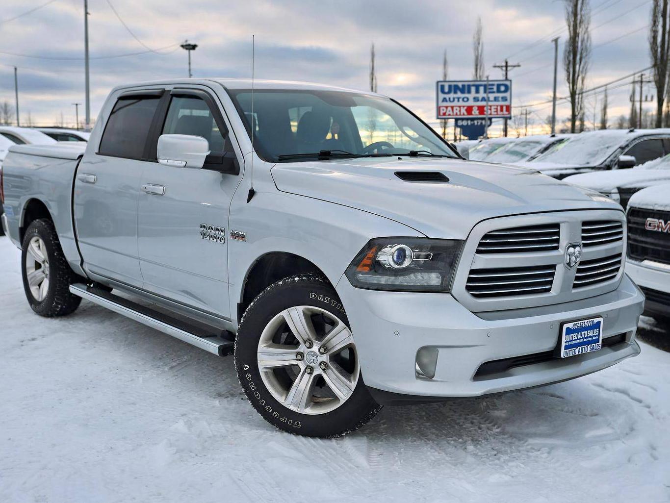 RAM 1500 2017 1C6RR7MT7HS827057 image