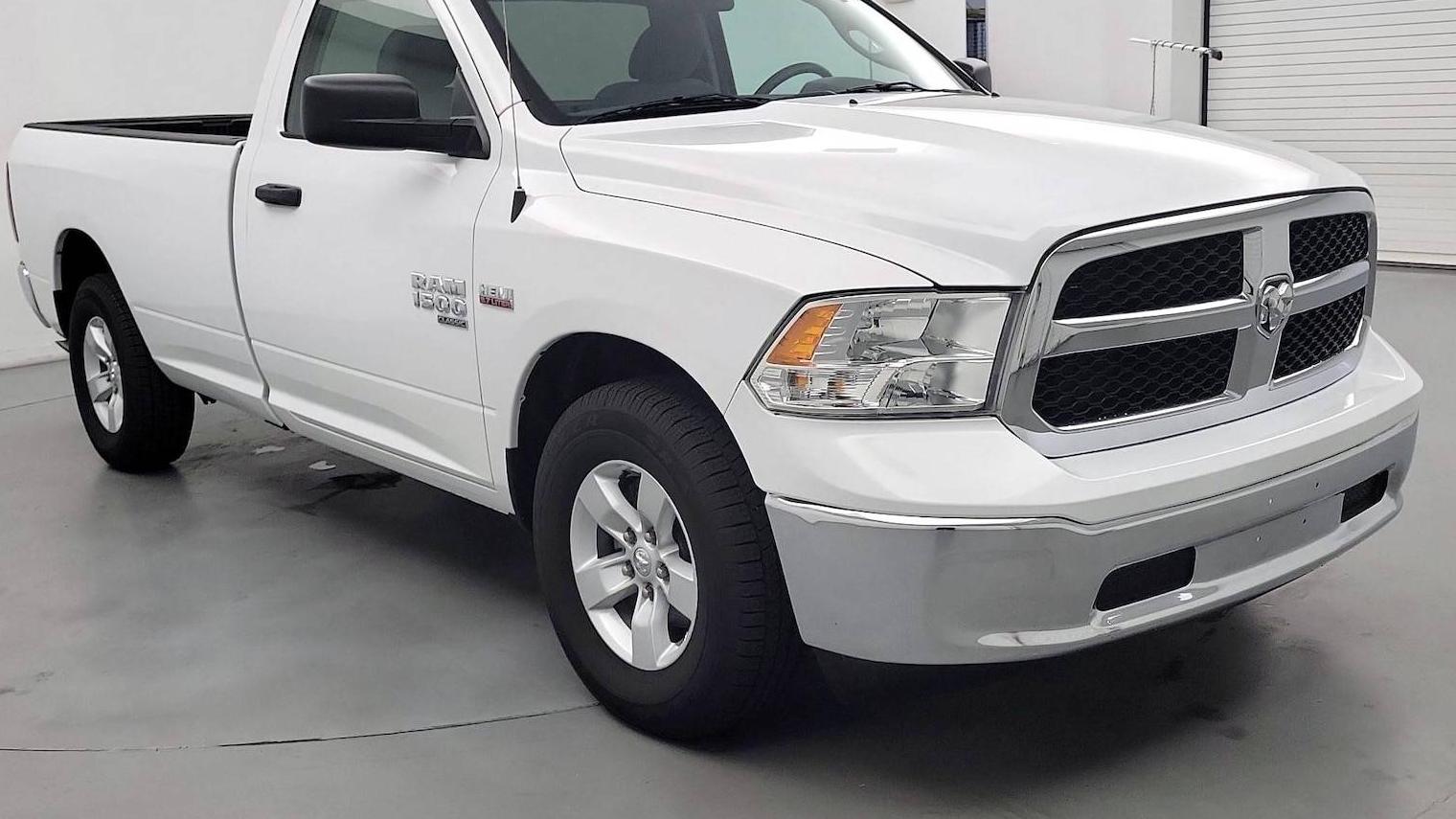 RAM 1500 2020 3C6JR6DT4LG138813 image