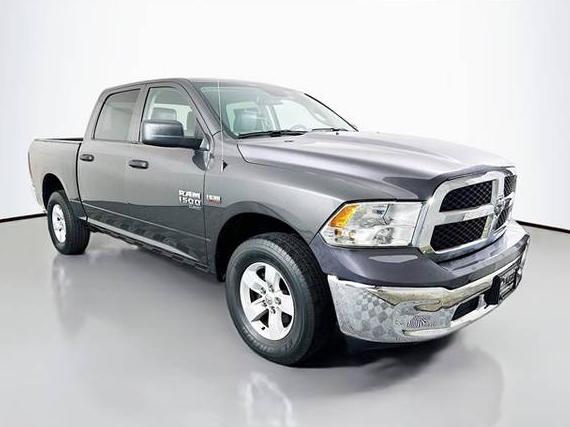 RAM 1500 2020 3C6RR7KT7LG131334 image