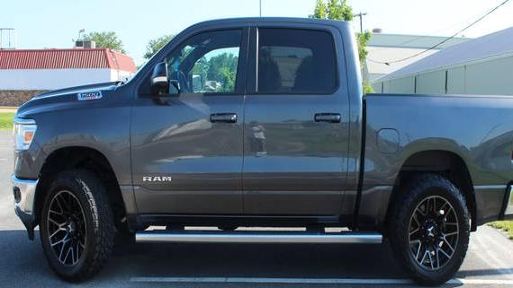 RAM 1500 2022 1C6RREFM9NN398492 image