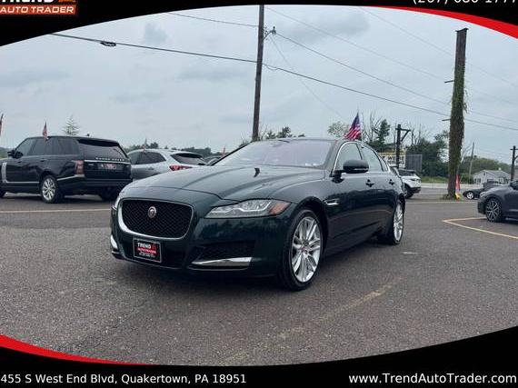 JAGUAR XF 2016 SAJBK4BV9GCY16038 image