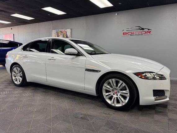 JAGUAR XF 2016 SAJBD4BV0GCY07948 image