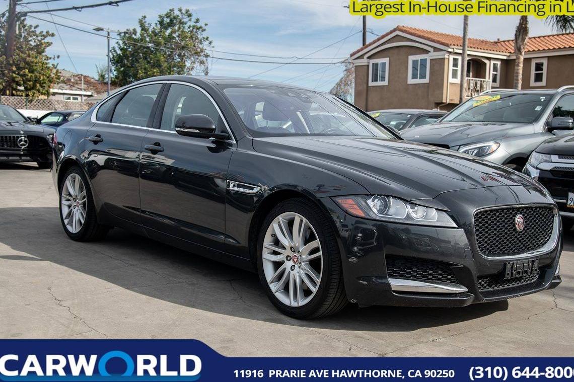 JAGUAR XF 2016 SAJBE4BV2GCY09665 image