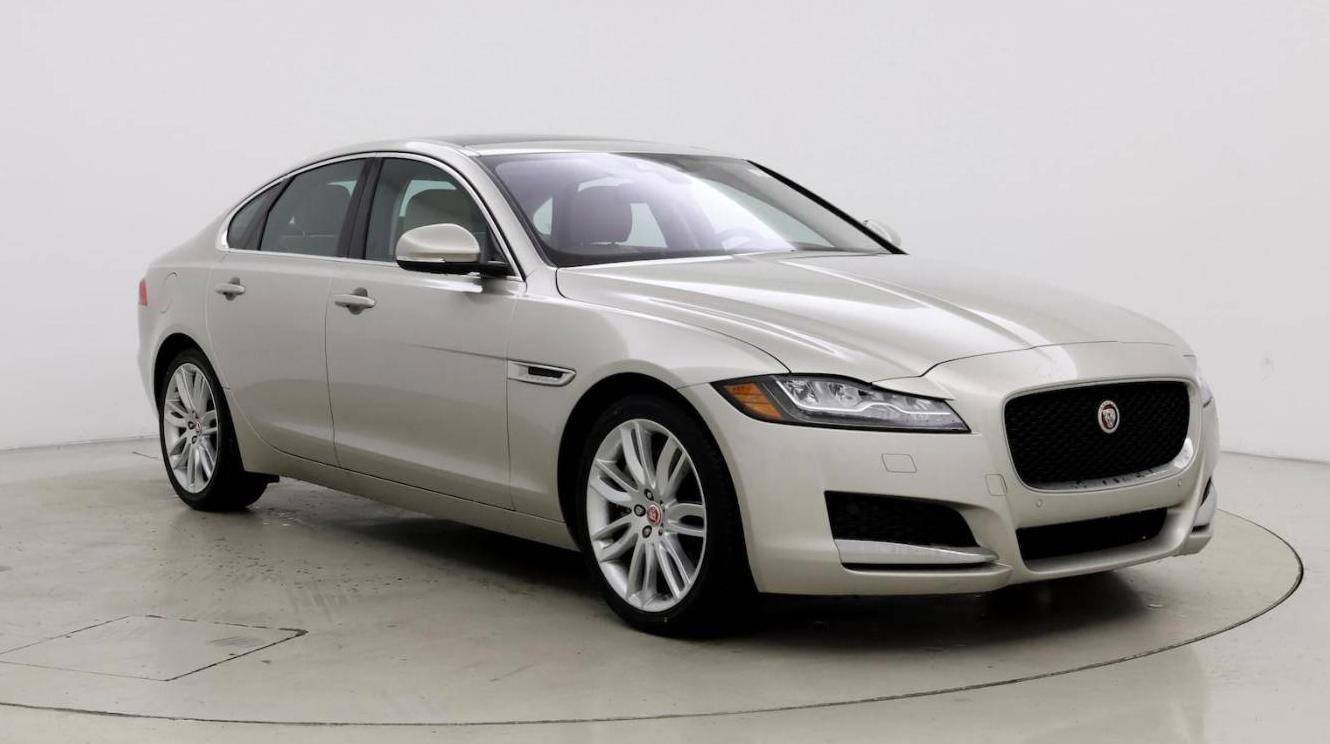 JAGUAR XF 2016 SAJBE4BV4GCY10607 image