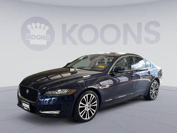 JAGUAR XF 2019 SAJBK4FX1KCY80515 image