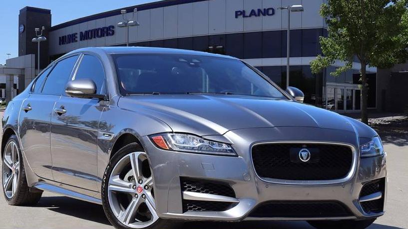 JAGUAR XF 2018 SAJBL4FN1JCY66334 image