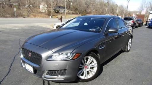 JAGUAR XF 2017 SAJBJ4BV7HCY37412 image