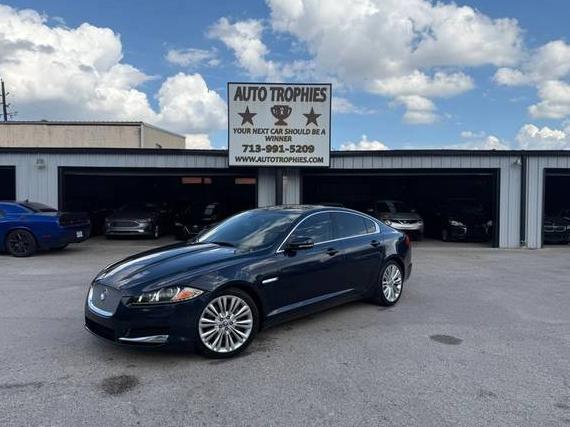 JAGUAR XF 2012 SAJWA0HB8CLS53410 image JAGUAR XF 2012 SAJWA0HB8CLS53410 image