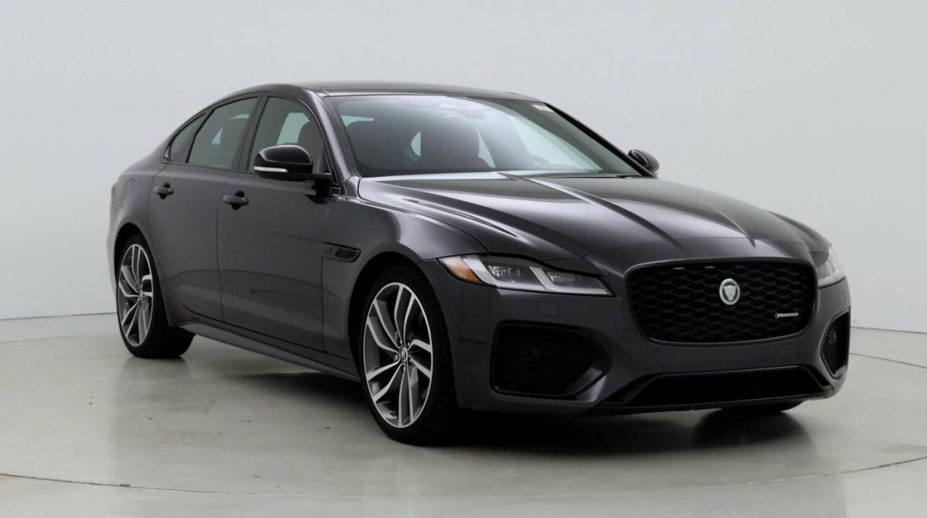 JAGUAR XF 2024 SAJB64FX8RCY94376 image