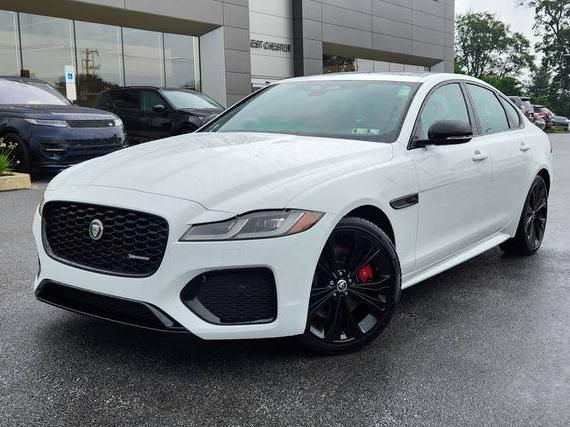 JAGUAR XF 2024 SAJBL4GX5RCY96450 image