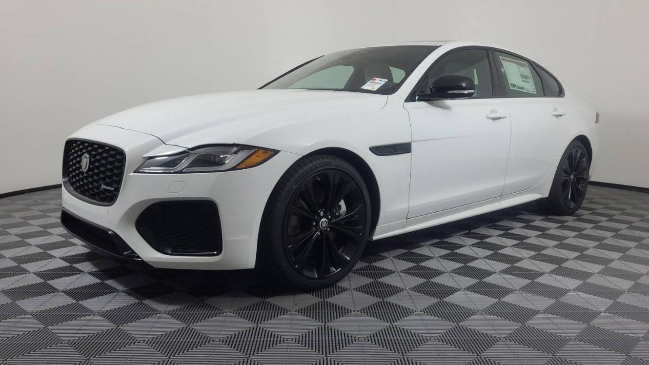 JAGUAR XF 2024 SAJB64FX4RCY96867 image