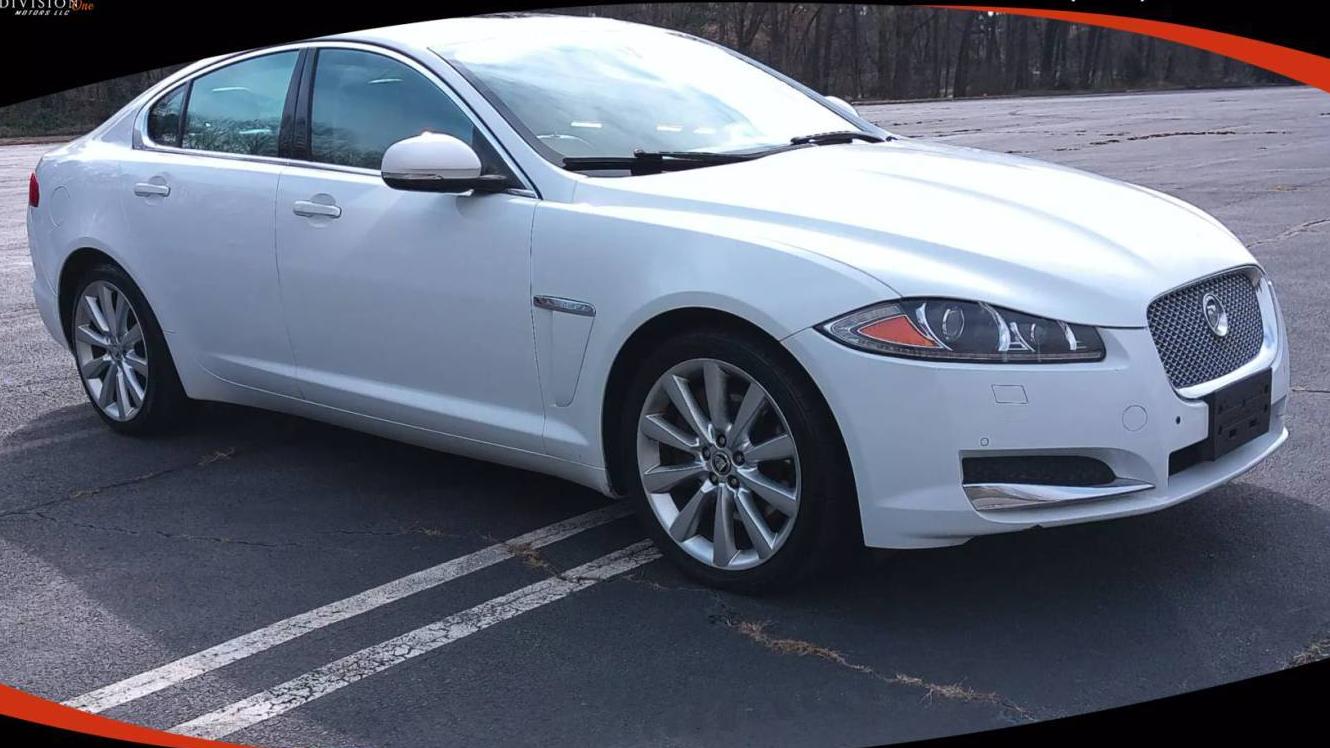 JAGUAR XF 2013 SAJWJ0EF7D8S86023 image