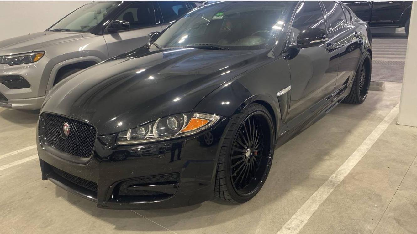 JAGUAR XF 2015 SAJWA0F76F8U54616 image