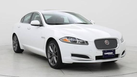 JAGUAR XF 2015 SAJWJ0FF5F8U69843 image