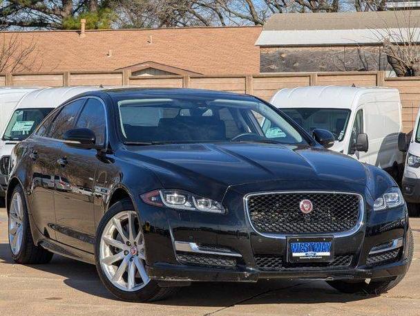 JAGUAR XJ 2016 SAJWJ1CD5G8V95579 image