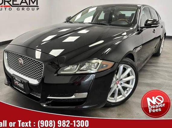 JAGUAR XJ 2016 SAJWJ2GDXG8V94864 image