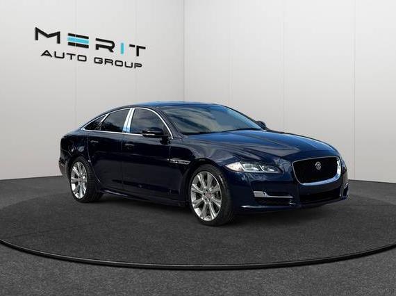 JAGUAR XJ 2016 SAJWA1C7XG8V98603 image