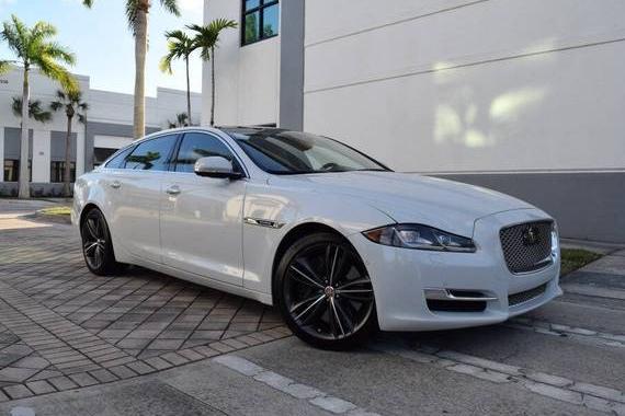 JAGUAR XJ 2019 SAJWA2GE3KMW22237 image JAGUAR XJ 2019 SAJWA2GE3KMW22237 image