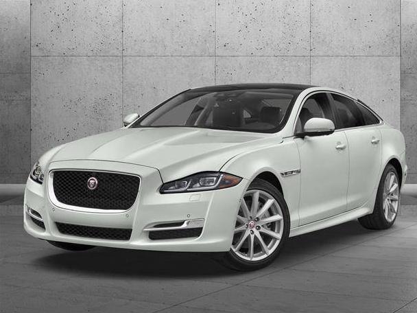 JAGUAR XJ 2019 SAJWJ2GD6K8W21664 image