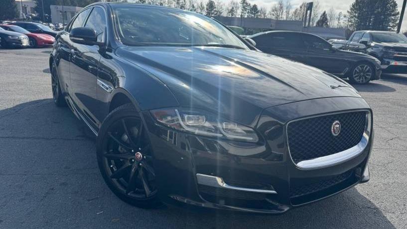 JAGUAR XJ 2018 SAJWA1C79J8W14300 image