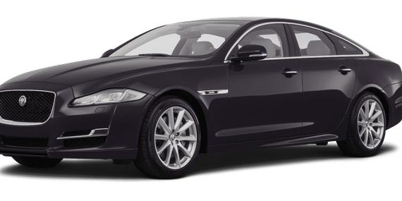 JAGUAR XJ 2017 SAJWA2GE6HMW04744 image