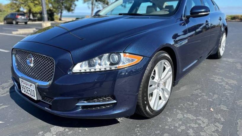 JAGUAR XJ 2012 SAJWA2GB6CLV37082 image