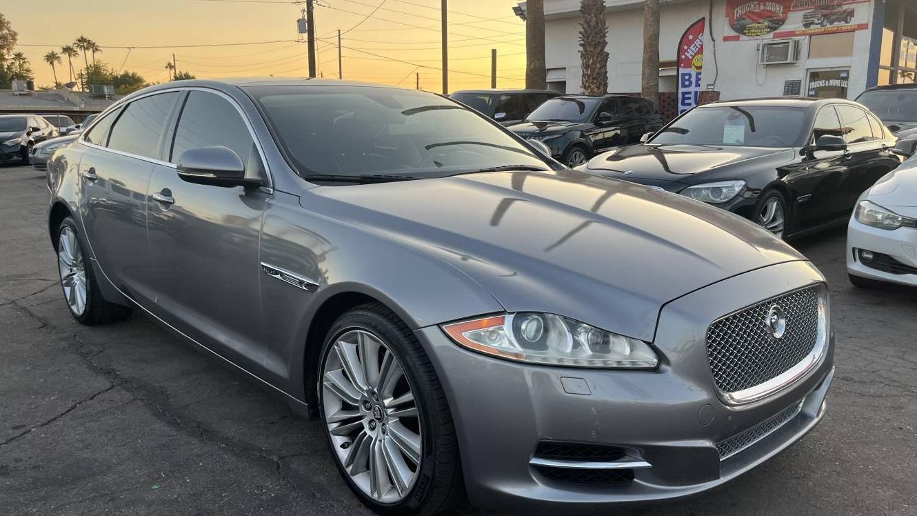 JAGUAR XJ 2012 SAJWA2GE4CMV27817 image