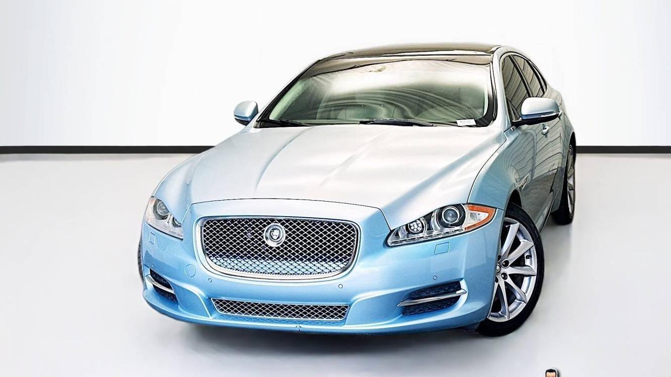 JAGUAR XJ 2012 SAJWA1CBXCLV24903 image