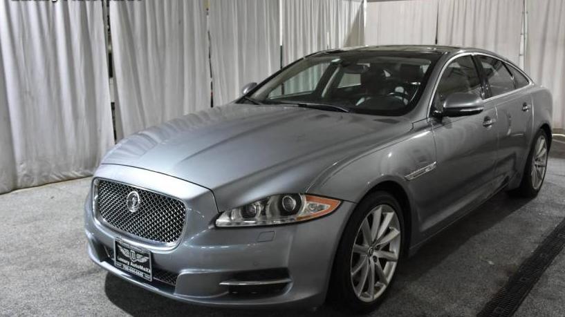 JAGUAR XJ 2013 SAJWA1C72D8V43395 image