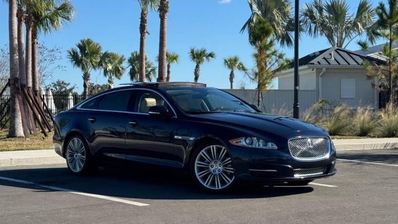 JAGUAR XJ 2015 SAJWA2GZ8F8V86840 image