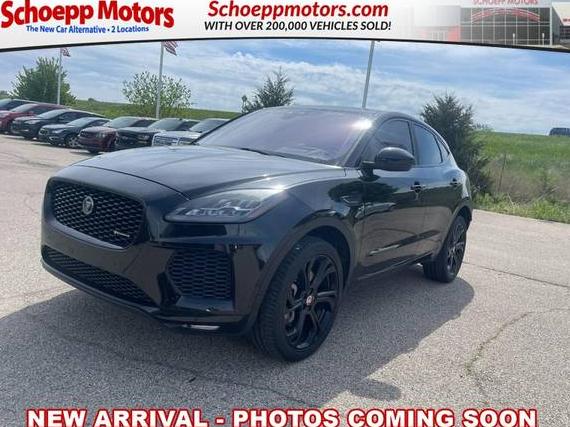 JAGUAR E-PACE 2018 SADFL2FX1J1Z16185 image