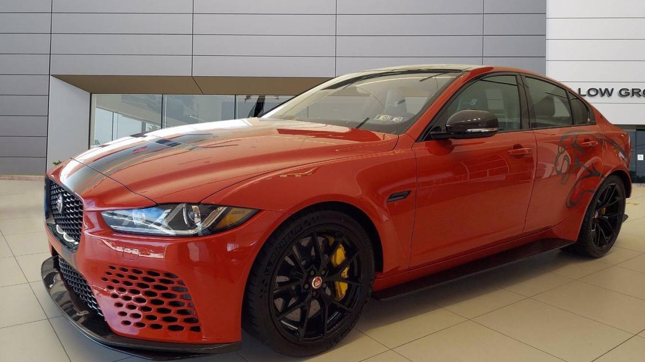 JAGUAR XE 2019 SAJAP4FE7KS487815 image