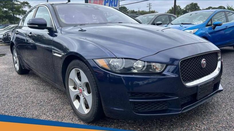 JAGUAR XE 2018 SAJAR4FX8JCP33811 image