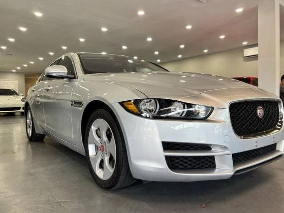 JAGUAR XE 2018 SAJAS4FX1JCP18944 image