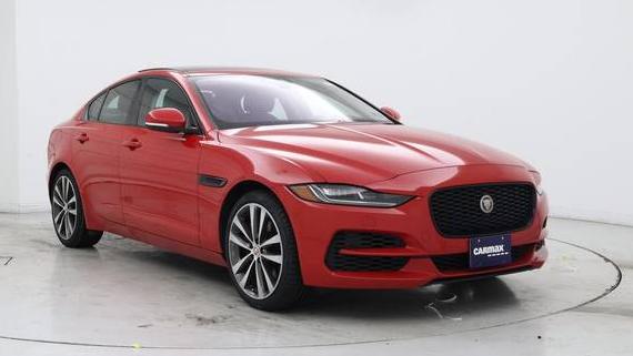 JAGUAR XE 2020 SAJAJ4FX4LCP58859 image