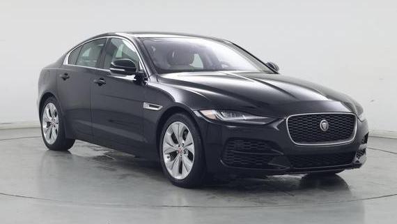 JAGUAR XE 2020 SAJAJ4FX6LCP58555 image