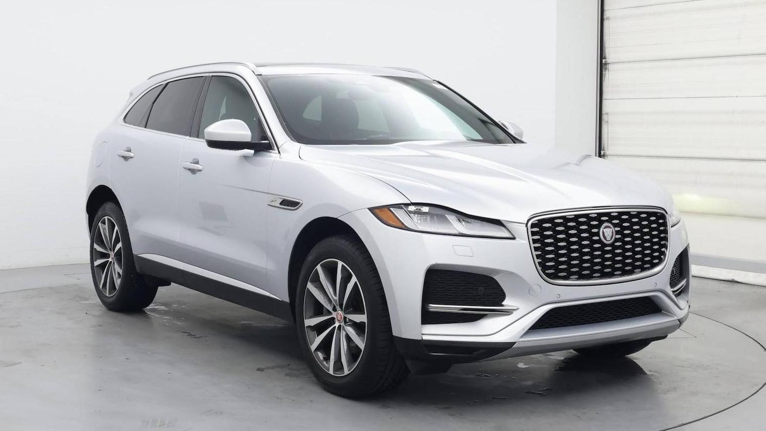 JAGUAR F-PACE 2023 SADCJ2EX5PA705736 image