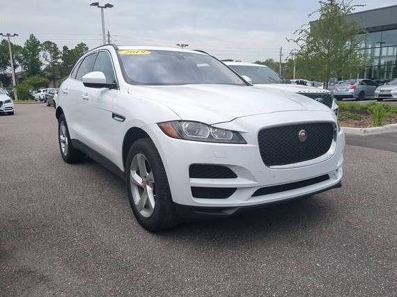 JAGUAR F-PACE 2019 SADCJ2GX4KA607187 image