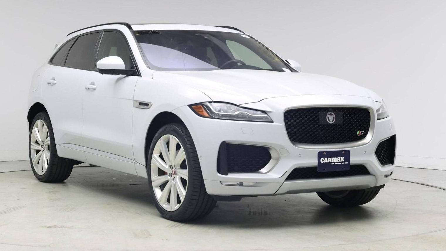 JAGUAR F-PACE 2018 SADCM2FV9JA291663 image