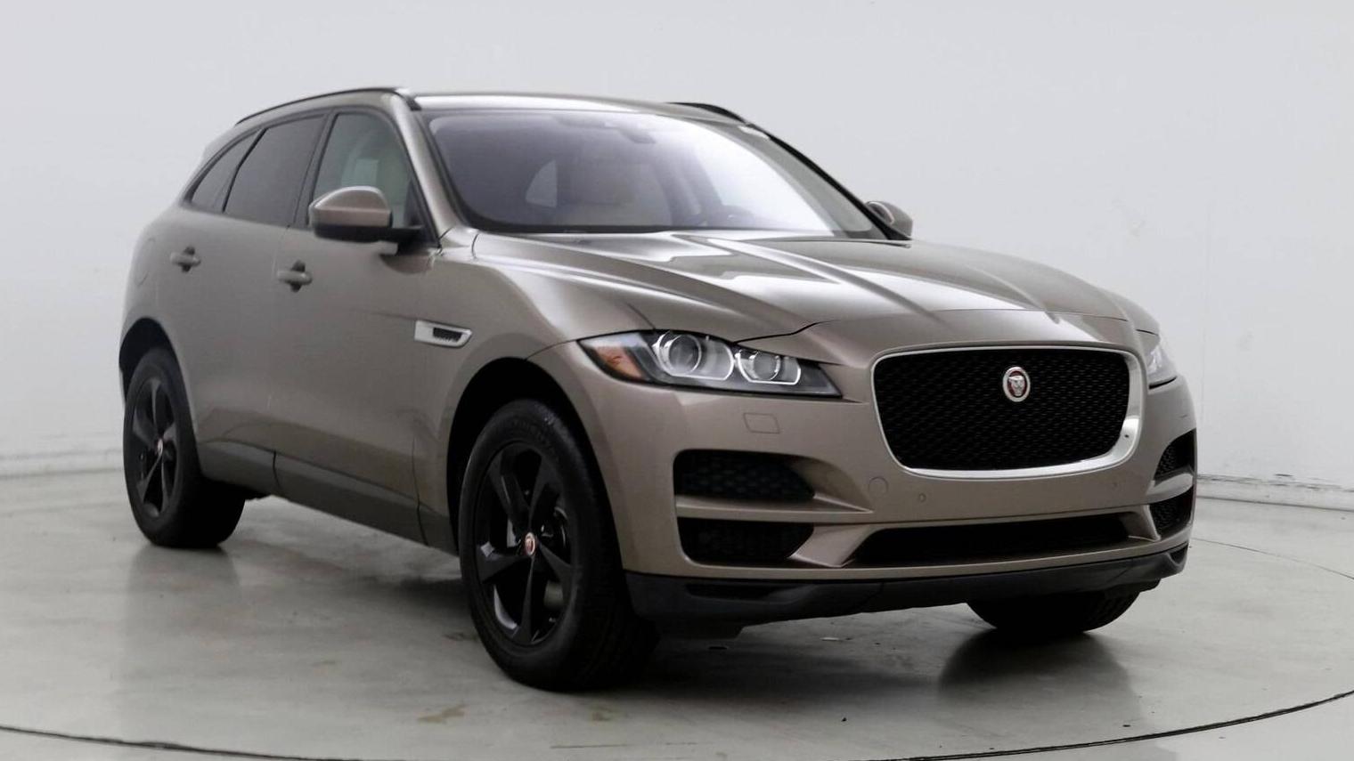 JAGUAR F-PACE 2017 SADCJ2BV3HA497571 image