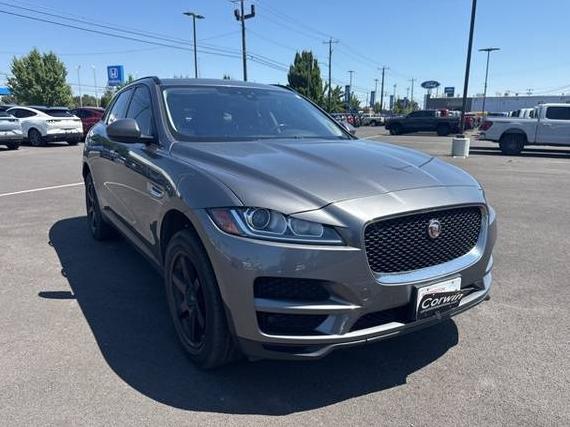 JAGUAR F-PACE 2017 SADCJ2BV4HA893072 image