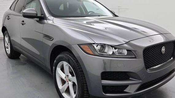 JAGUAR F-PACE 2017 SADCJ2BV2HA884144 image