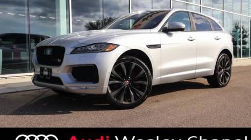 JAGUAR F-PACE 2017 SADCP2BV6HA046987 image