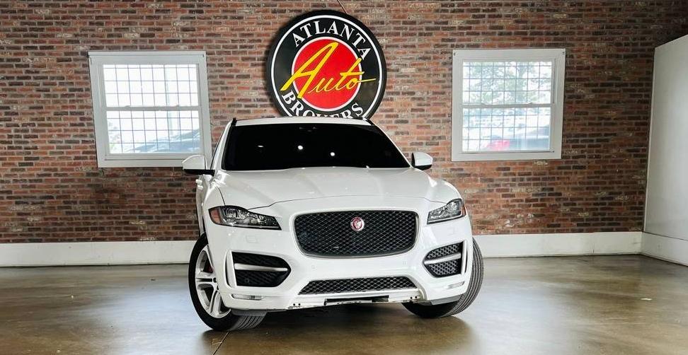 JAGUAR F-PACE 2017 SADCL2BV9HA490764 image